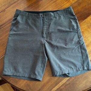 Men’s Volcom Surf & Turf shorts